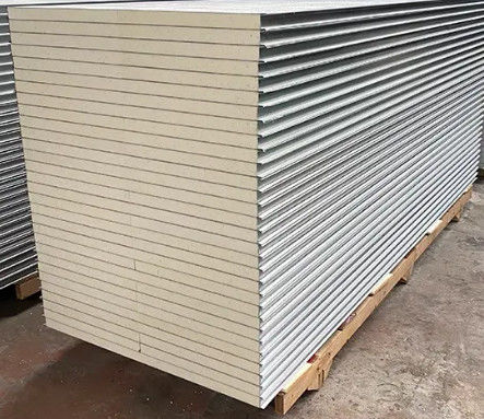 50mm-200mm Insulated Polyurethane Sandwich Wall Roof Panels for Soundproofing