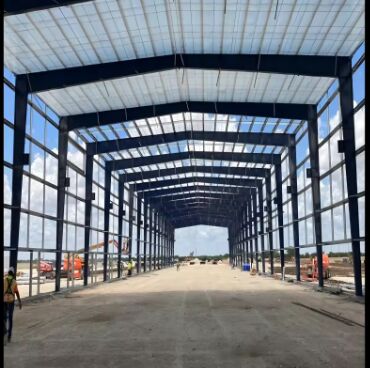 Prefab Steel Warehouse engineered for strength and longevity providing space utilization and easy expansion capabilities