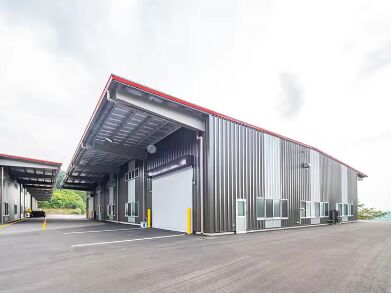 Op maat gemaakte staalstructuur opslag magazijn gebouw constructie GB standaard geassembleerde staal schuur geprefabriceerde structuur aanpasbare afmetingen ideaal