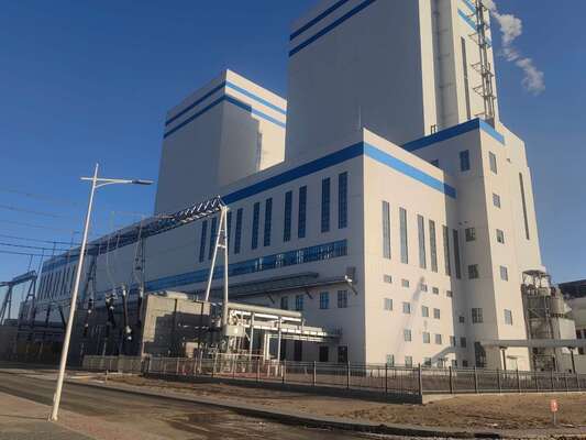 Portaal Productiefabriek voor stalen frames Industriële productiewerkplaats Dakrandafwerkingssysteem Voorbewerkte stalen elementen Boutverbinding op locatie